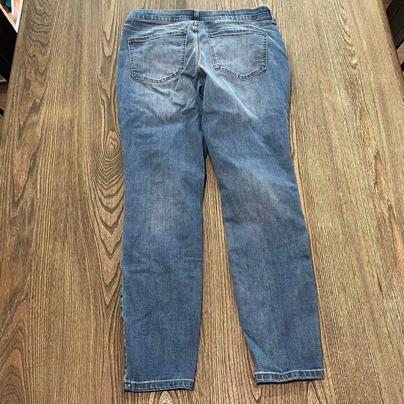 Wonderly Womens Mid-Rise Skinny Jeans Whiskering Denim Medium Wash Blue Size 8R - Picture 7 of 11